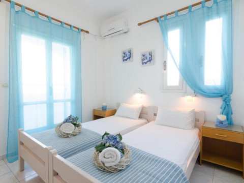 Aglaia Studios and Apartments
