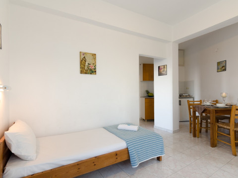 AGLAIA STUDIOS & APARTMENTS