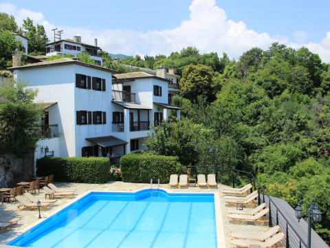 Aglaida Hotel and Apartments