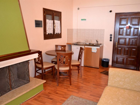Aglaida Hotel and Apartments