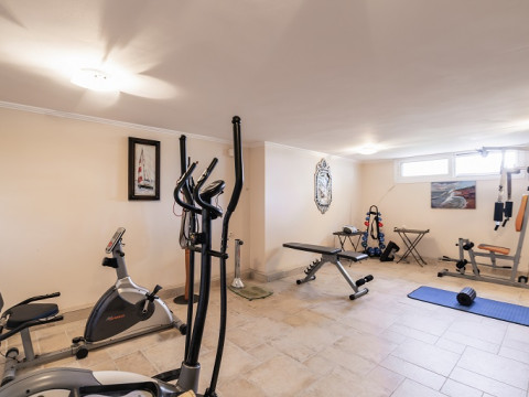 Agnadi Suites