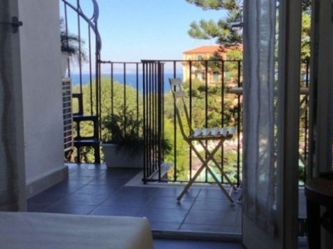 AGORA APARTMENTS