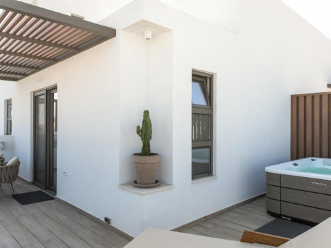 Agrelli Hotel & Suites