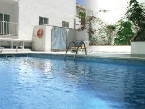 Ahoi! Urban Beach Hotel