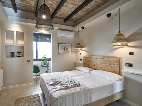 AinB Eixample-Miro Apartments