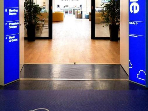 Air Rooms Rome Airport By Hellosky