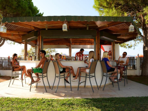 Airotel Achaia Beach