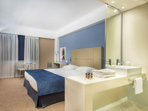 Airotel Alexandros Hotel