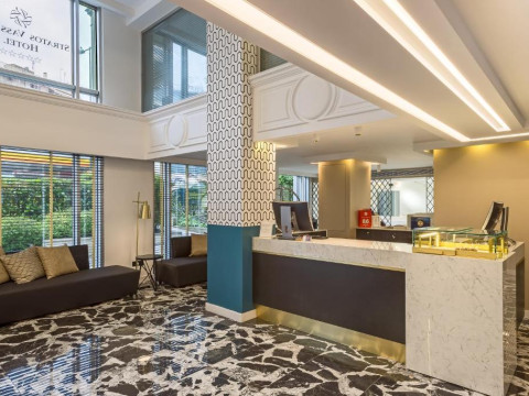 Airotel Stratos Vassilikos Hotel
