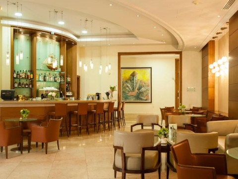 Ajax Hotel