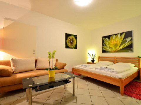 AJO Vienna Garden - Contactless Check-in