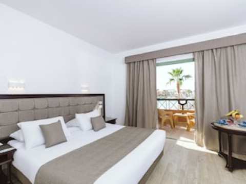 AKASSIA SWISS RESORT