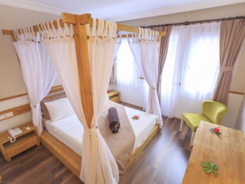 AKDENIZ BEACH HOTEL