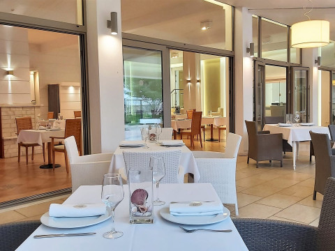 Akrogiali Exclusive Hotel - Adults Only