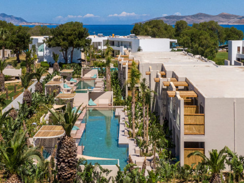 AKTI COAST CLUB