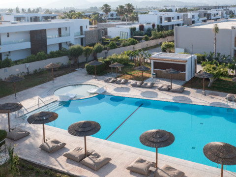 AKTI COAST CLUB