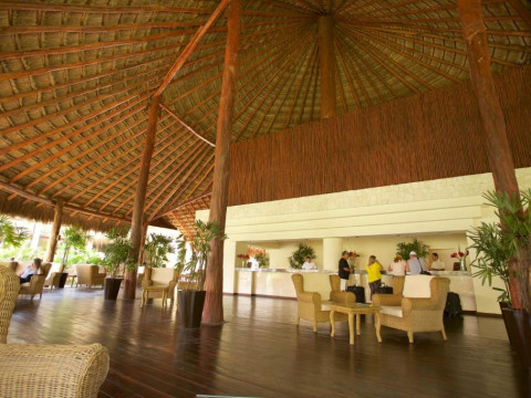 Akumal Bay Beach & Wellness Resort