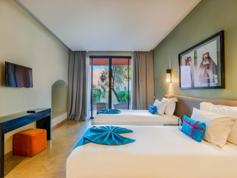 Al Maaden Villa Hotel & Spa