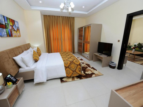 Al Mansour Park Inn Hotel&Apartment