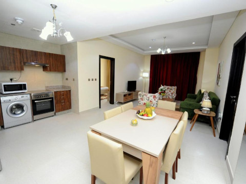 Al Mansour Park Inn Hotel&Apartment