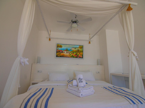 Alacati Port Hotel