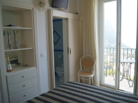 ALBERGO LA PRORA