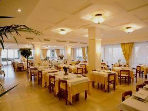 Albergo Punta De L'est