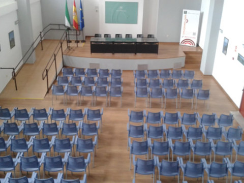 Albergue Inturjoven Almería - Hostel