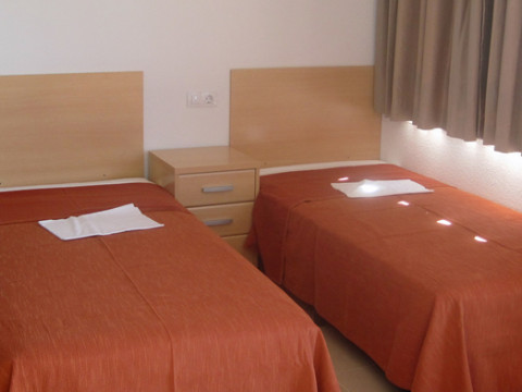 Albergue Inturjoven Almería - Hostel