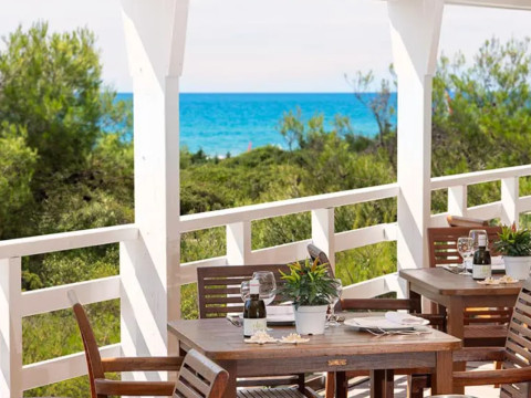 Alborea Ecolodge Resort