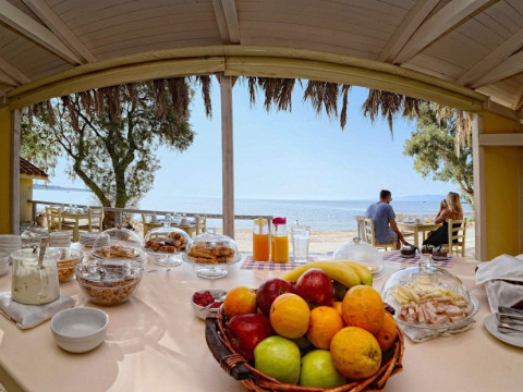 Albouro Seafront Apartments