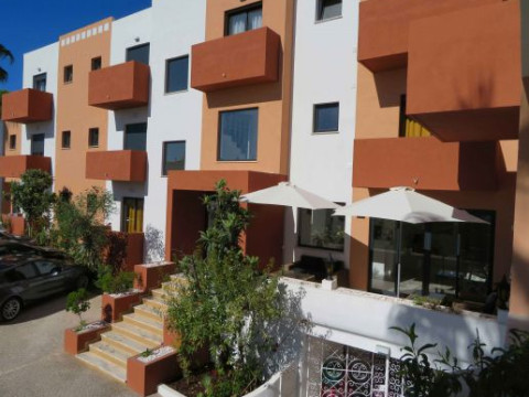 Alcaide