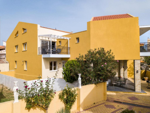Aldebaran Hotel