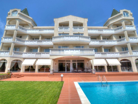 Alekta Hotel
