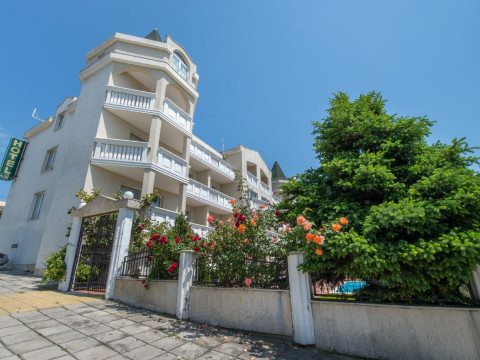 Alekta Hotel