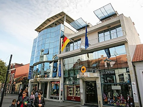 Alexandar Lux Hotel