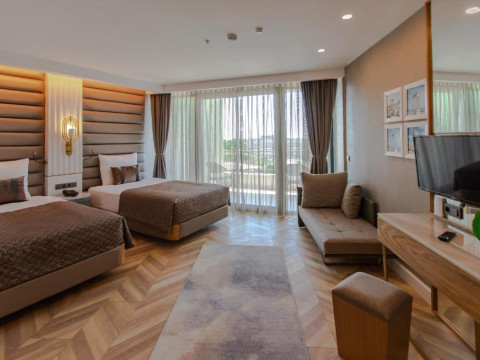 ALEXIA RESORT  SPA