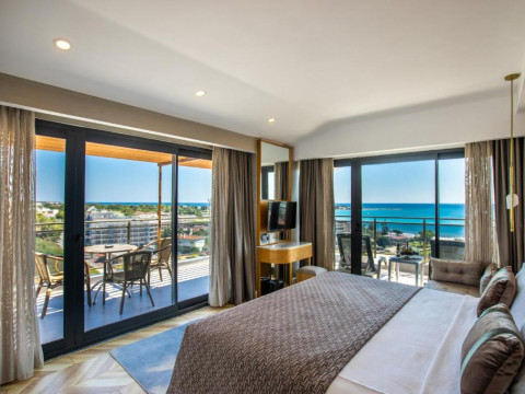 ALEXIA RESORT  SPA