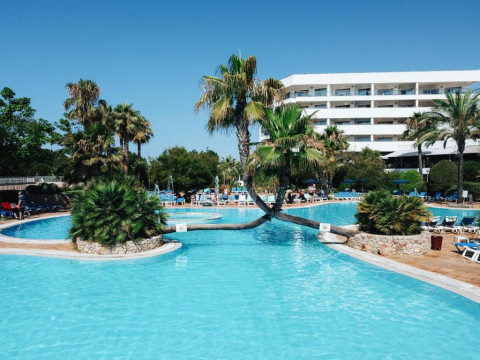 Alfagar Aparthotel