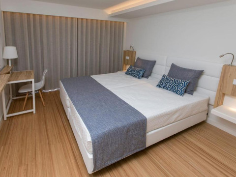 Alfagar Aparthotel