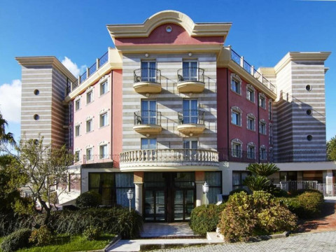 Ali Hotels - Palace