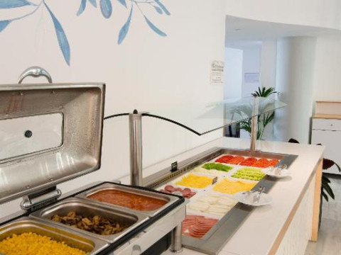 Alia Beach Hotel