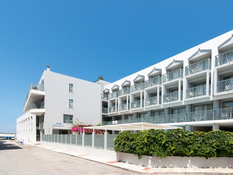 ALIA BEACH HOTEL (ADULTS ONLY 18+)
