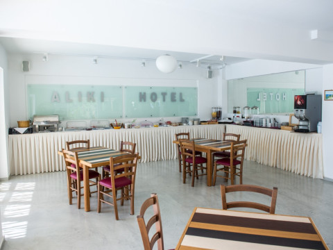 Aliki Hotel