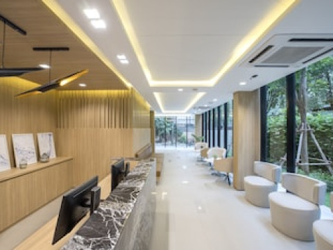 Alix Bangkok Hotel