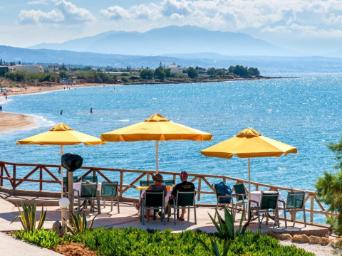 ALKIONIS BEACH HOTEL APARTMENTS