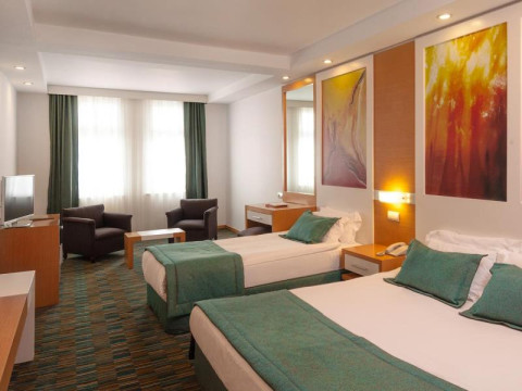 ALKOCLAR ADAKULE HOTEL