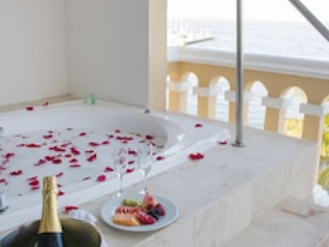 ALL RITMO CANCUN RESORT AND WATERPARK