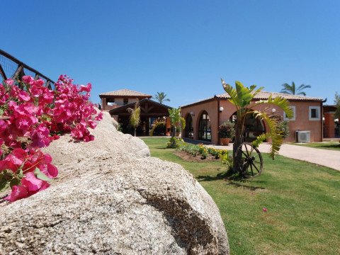Alma Resort