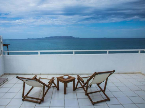 ALMARE BEACH HOTEL